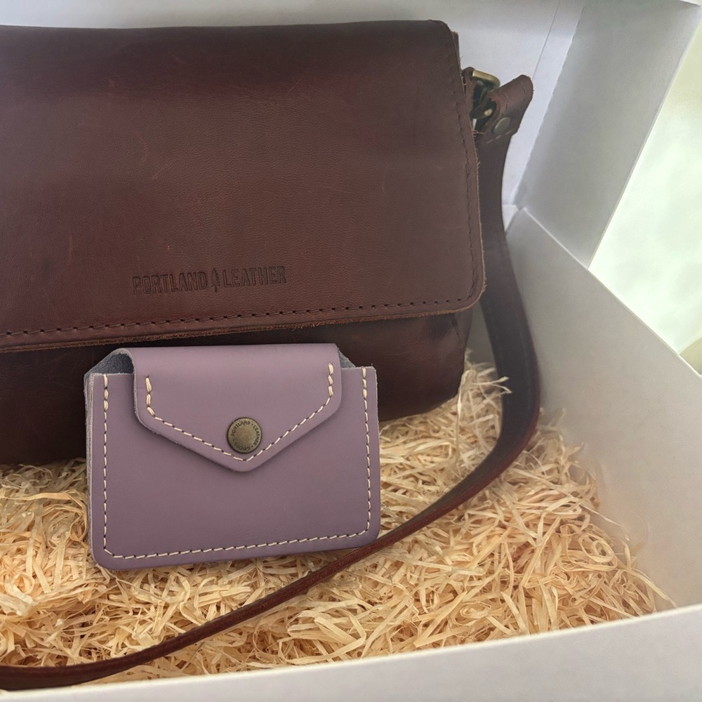 Portland Leather Lavender lovebug plus Card Holder